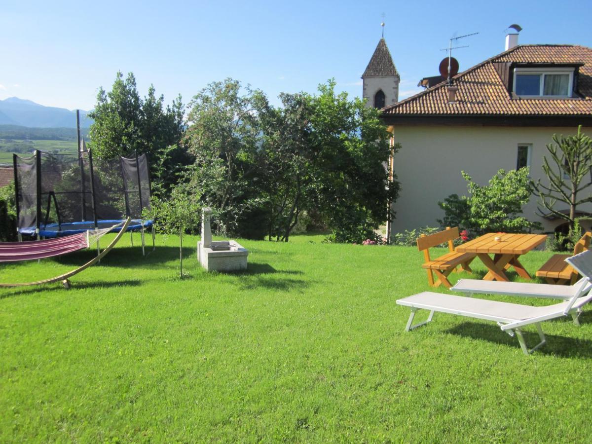 Ferienwohnungen St. Michael Апиано сула Страда дел Вино Екстериор снимка
